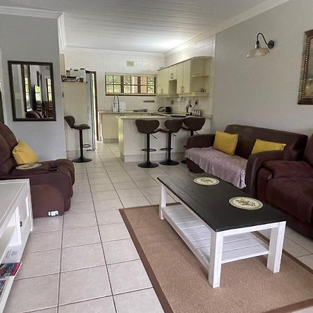 Ferienwohnung Eden Wilds 72 Port Edward Exterior foto