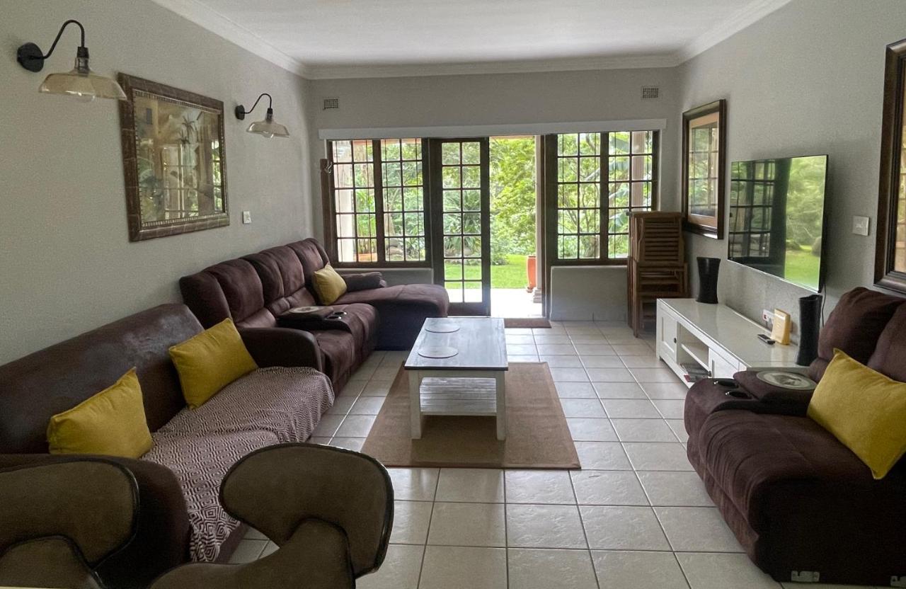 Ferienwohnung Eden Wilds 72 Port Edward Exterior foto